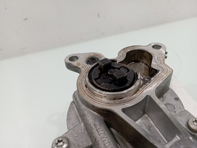 Bomba de vacío Renault Koleos HY0