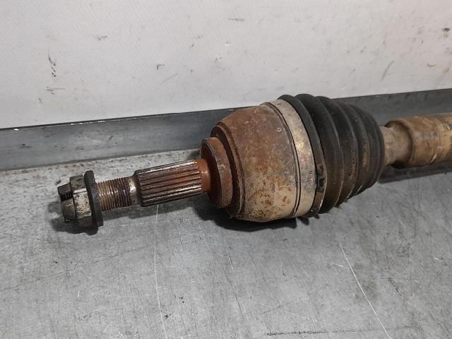 RENAULT 8200379235 Semieje delantero derecho comprar Pamplona