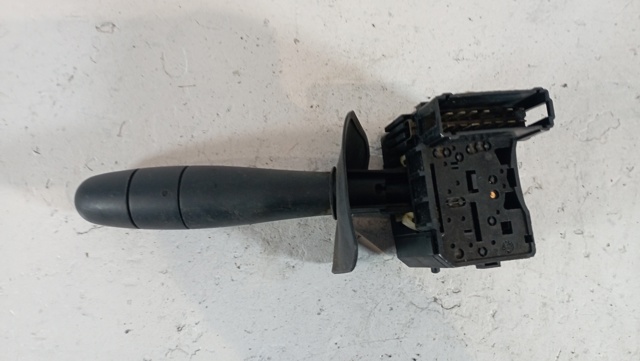 8200379529 Renault (RVI)