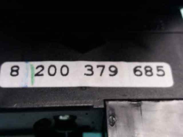 8200379685 Botón del regulador de altura de faros  disponible Málaga