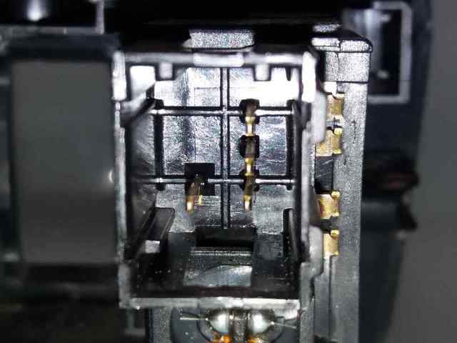 RENAULT 8200379685 Botón del regulador de altura de faros  disponible Lugo