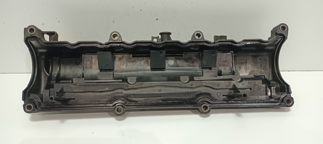 RENAULT 8200379908 Tapa de balancines comprar Tarragona