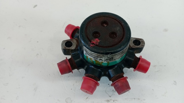 8200379933 Rampa de combustible comprar Almería
