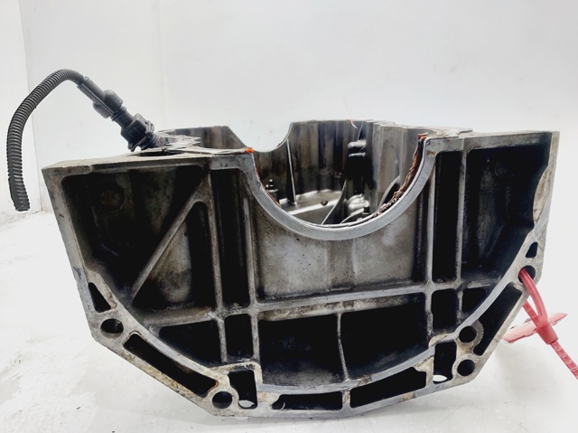 RENAULT 8200381856 Cárter de aceite del motor  en stock Terrassa