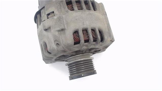 8200385098 Alternador  disponible Utrera