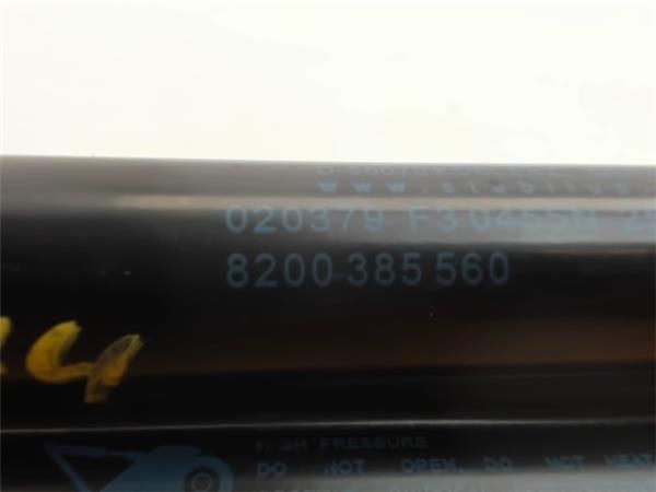 8200385560 RENAULT Amortiguador maletero comprar Bilbao