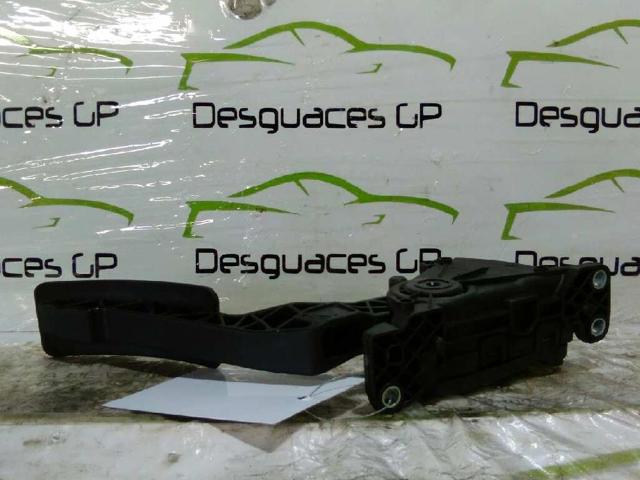 8200386506 RENAULT Pedal del acelerador  en stock Huelva
