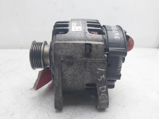 8200386806 Alternador  disponible Málaga