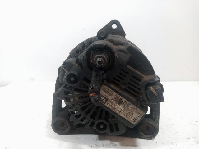8200386806 Alternador  disponible Utrera