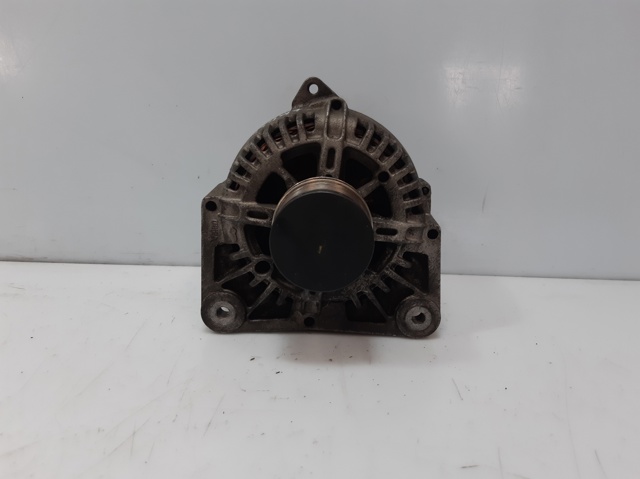 8200386806 RENAULT Alternador  comprar en Oviedo