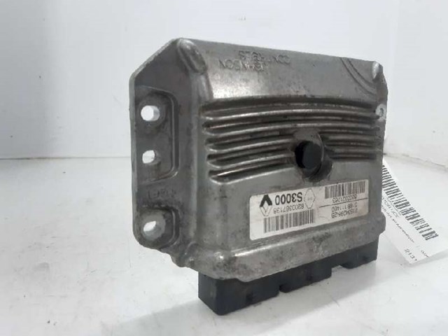 RENAULT 8200387138 ECU  en stock Terrassa