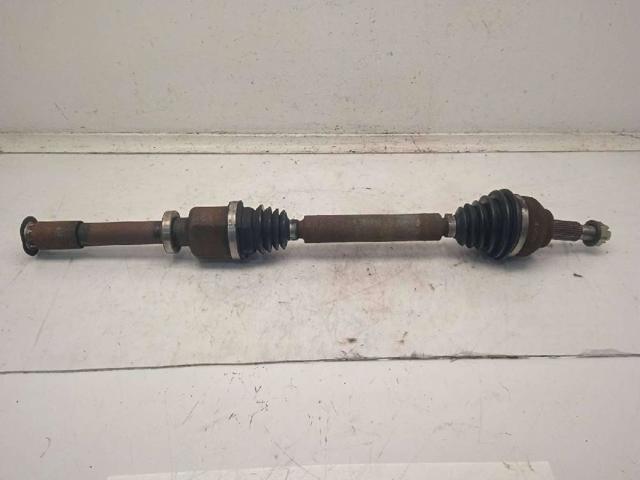 Semieje delantero derecho 8200387522 RENAULT