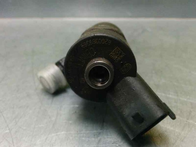 8200389369 RENAULT Inyector de combustible  comprar en Oviedo