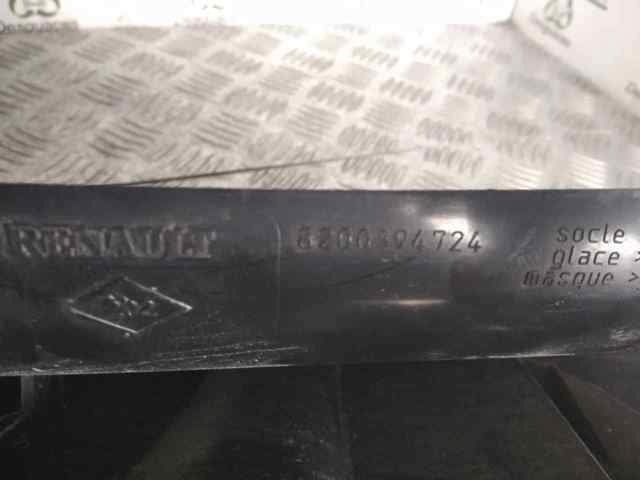 RENAULT 8200394724 Piloto trasero derecho  en stock Salamanca