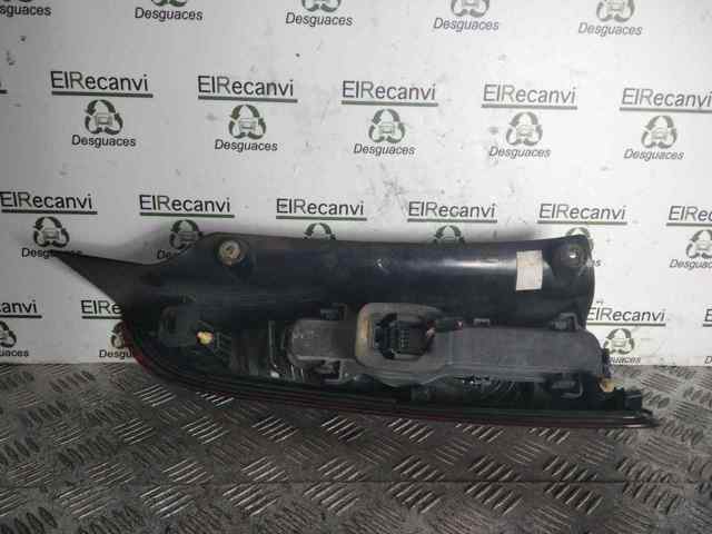 RENAULT 8200394724 Piloto trasero derecho  en stock Salamanca