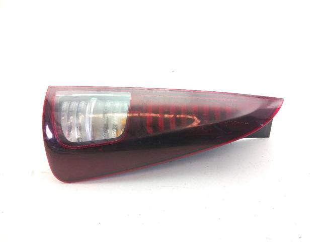 RENAULT 8200394724 Piloto trasero derecho  en stock Terrassa