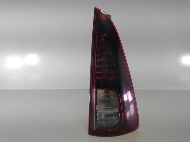 8200394724 Piloto trasero derecho comprar Almería