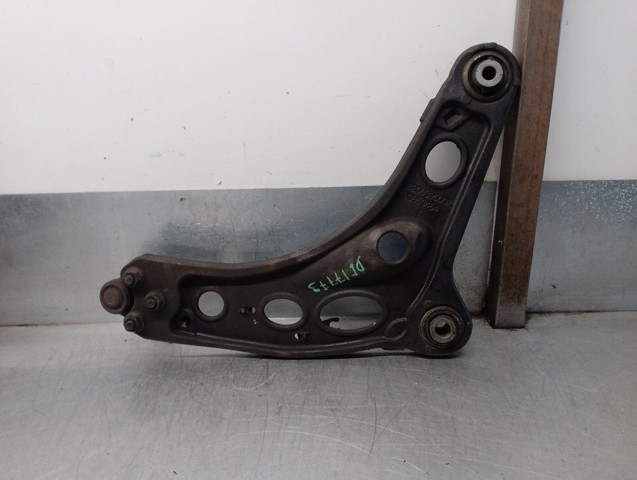 8200395007 Brazo inferior izquierdo de la suspensión delantera  comprar en Pontevedra
