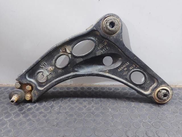 RENAULT 8200395007 Brazo inferior izquierdo de la suspensión delantera comprar Pamplona