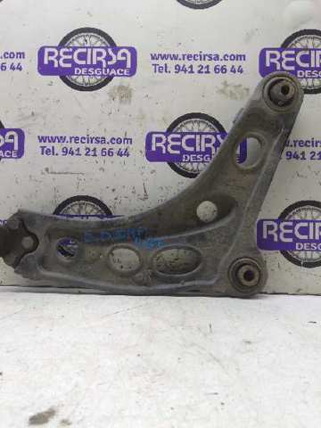 8200395034 Brazo inferior derecho de la suspensión delantera  disponible Utrera