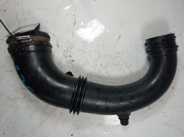 Tubo flexible de aire de sobrealimentación, a turbina 8200396908 Opel