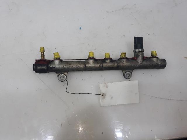 Sensor de la presión del combustible Alfa Romeo 159 sedán comprar en España