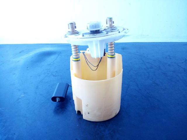 8200397677 Bomba de gasolina  en stock Granada
