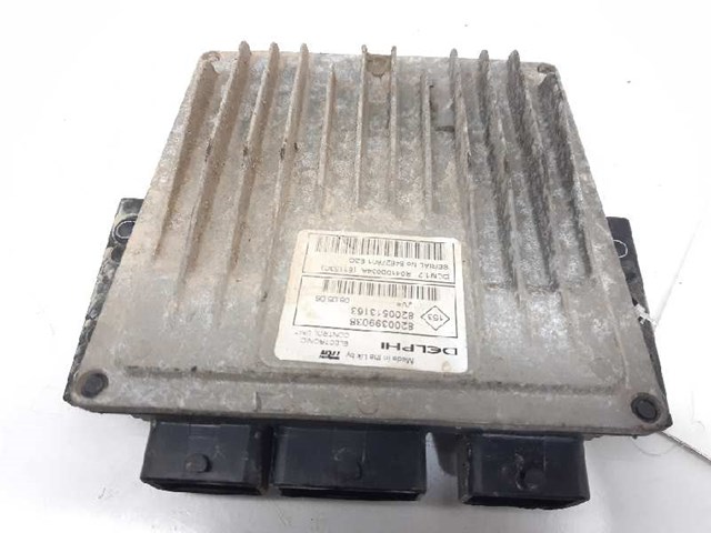 8200399038 RENAULT Unidad de control del motor (ECU)  disponible Vigo