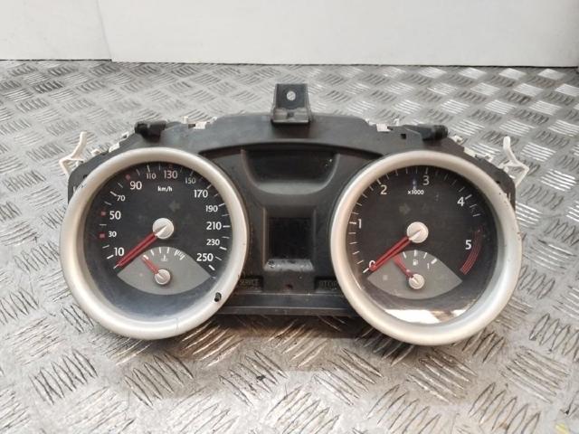 RENAULT 8200399700 Cuadro instrumentos  en stock Salamanca