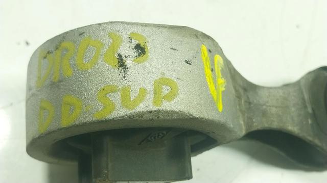 8200404271 RENAULT Soporte superior derecho del motor  en stock Huelva