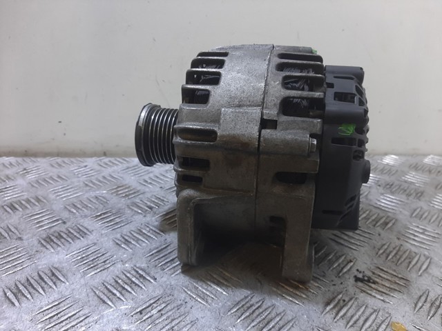 8200404459 Alternador  comprar en Pontevedra
