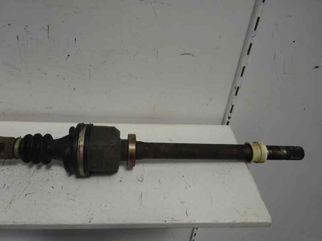 RENAULT 8200405445 Semieje delantero derecho  comprar en Murcia