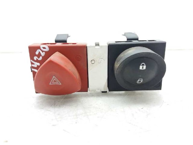 8200407415 Boton de luz de emergencía  en stock Sabadell