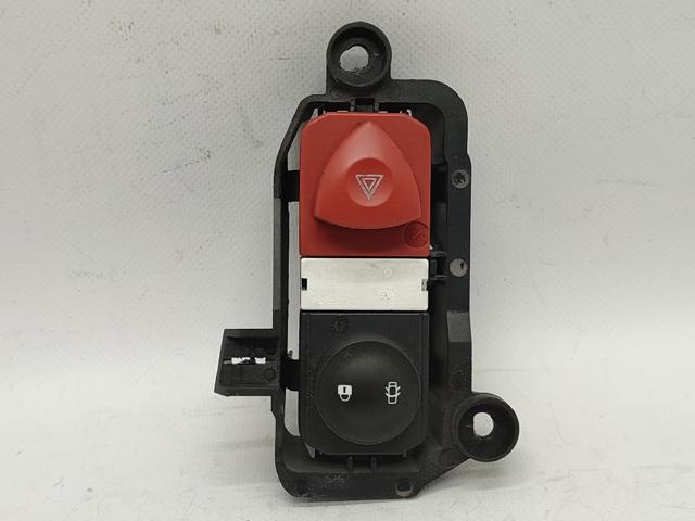 RENAULT 8200407415 Botón de emergencia  disponible España