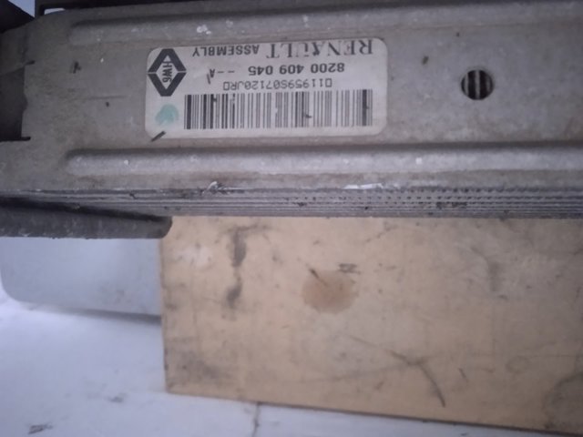 RENAULT 8200409045 Intercooler  en stock Terrassa