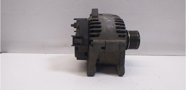 RENAULT 8200410681B Alternador comprar Barcelona