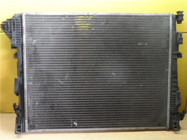 8200411166 RENAULT Radiador de refrigeración del motor  disponible Ourense