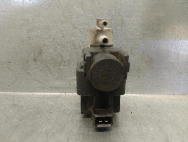RENAULT 8200412085 Válvula solenoide de control de presión de sobrealimentación comprar Tarragona