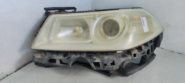 Soporte de parachoques delantero izquierdo 8200412348 Renault (RVI)