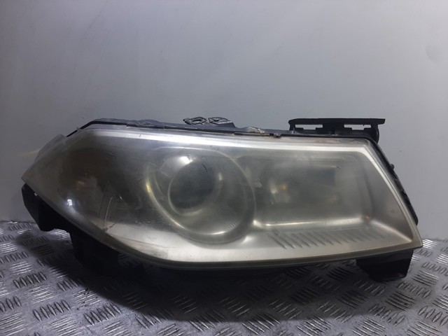 8200412754 RENAULT Faro derecho  en stock Córdoba