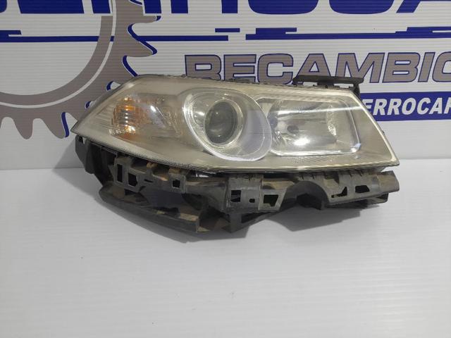 Faro delantero derecho 8200412754 RENAULT
