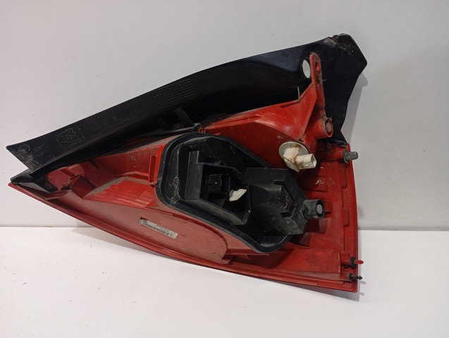 8200413214 Piloto trasero izquierdo  comprar en Reus