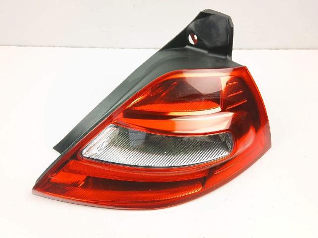 8200413216 RENAULT Piloto trasero derecho  comprar en Oviedo