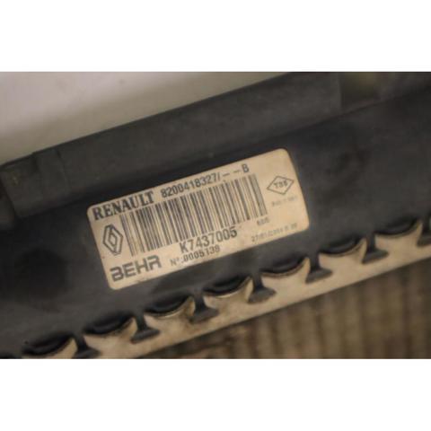 RENAULT 8200418327 Radiador de refrigeración del motor  disponible España