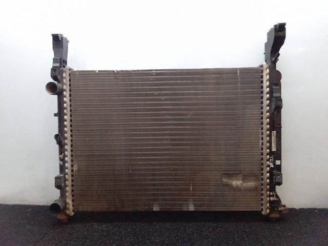 8200418328 RENAULT Radiador de refrigeración del motor  disponible Alicante
