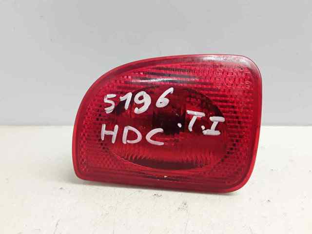 RENAULT 8200419906 Luz antiniebla trasera izquierda  disponible Valladolid