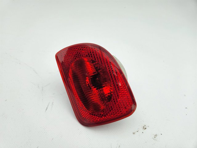 8200419906 Luz antiniebla trasera izquierda  comprar en Reus