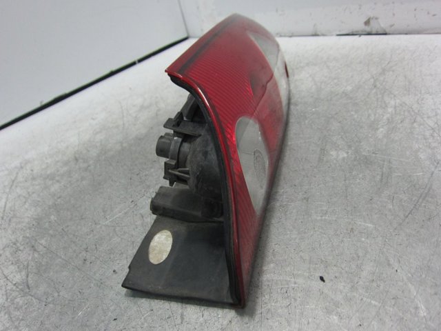 RENAULT 8200419941 Piloto trasero izquierdo  comprar en Albacete