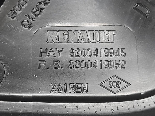 RENAULT 8200419945 Piloto trasero derecho comprar Pamplona