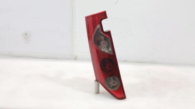 8200419949 Piloto trasero izquierdo  en stock Granada